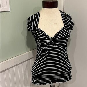 White/Black  S striped shirt cap sleeve